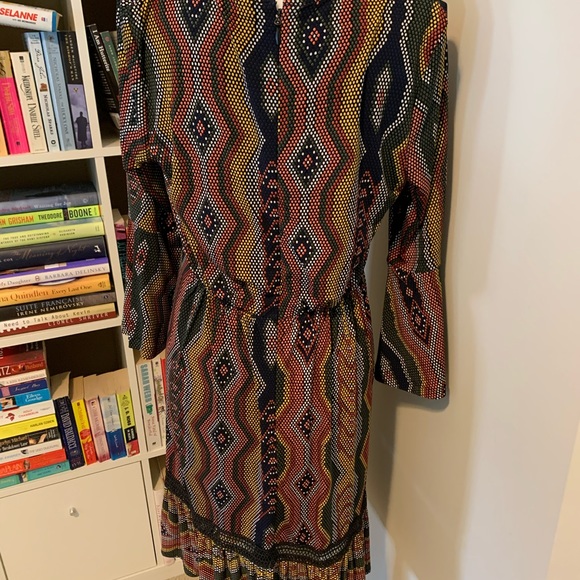 Dress - Picture 3 of 9